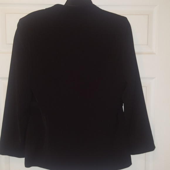 Women's Suit Jacket - Picture 2 of 5